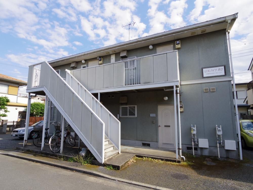 東京都三鷹市井口2丁目のアパートの建物外観