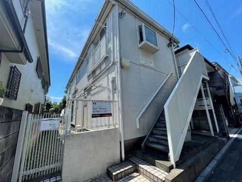 東京都武蔵野市境1丁目のアパートの建物外観