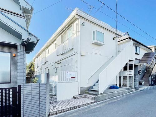 東京都武蔵野市境1丁目のアパートの建物外観