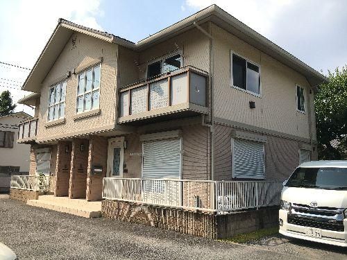 東京都調布市深大寺北町7丁目のアパートの建物外観